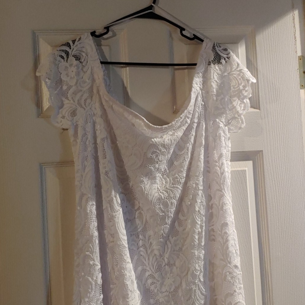 White off shoulder dress